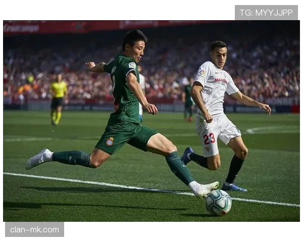 恰尔汗奥卢组织能力亮眼，助球队战术突破状态引关注